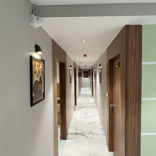 Hotel Hill Park — interior 8