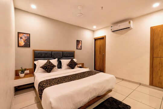 Deluxe Room at Hotel Royal Crown, Ahmedabad