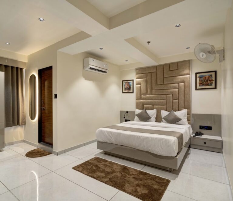 Deluxe Room at Hotel Shrimad Villa, Gandhinagar