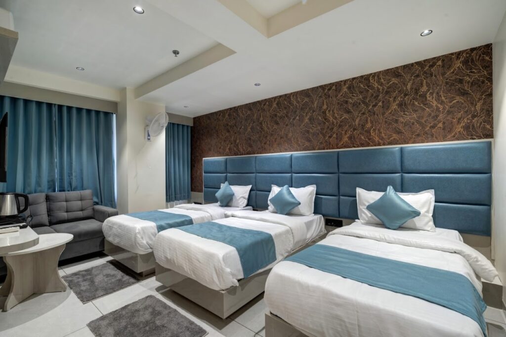 Triple Room at Hotel Shrimad Villa, Gandhinagar