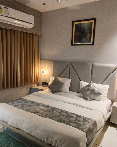 Comfort Room at Hotel Hill Look Inn, Gandhinagar